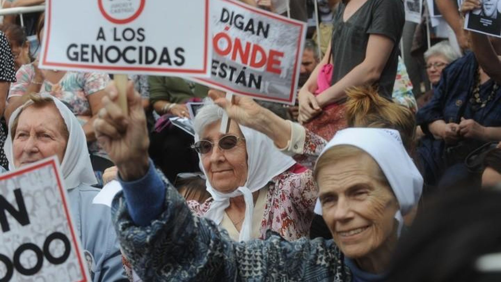 22 años de la anulación de las leyes de Punto Final y Obediencia Debida