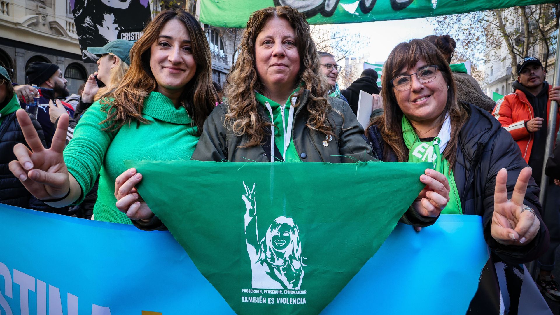 Movilizamos Plaza de Mayo para defender la democracia