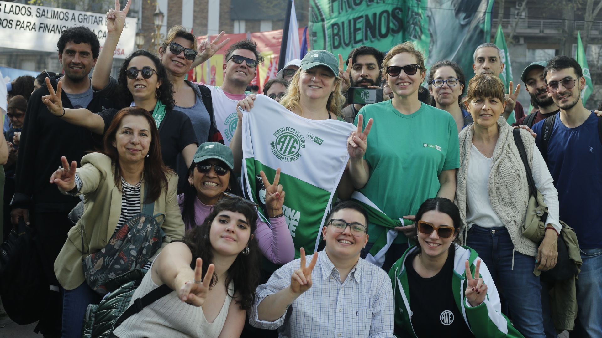 Victoria para las y los trabajadores: contundente rechazo a los vetos de Milei a la emergencia pediátrica y el financiamiento universitario